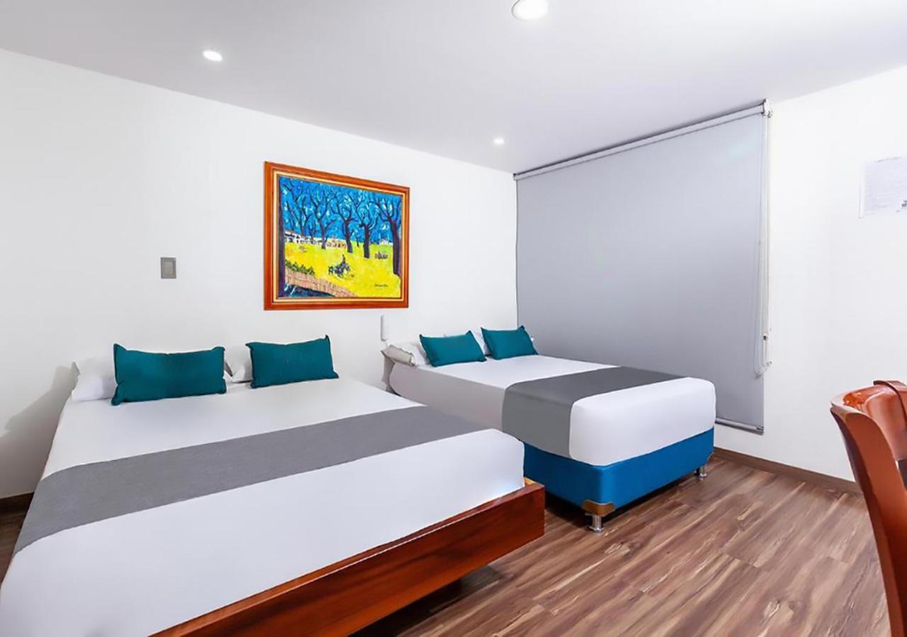 Hotel Basan Plaza Пасто Екстериор снимка