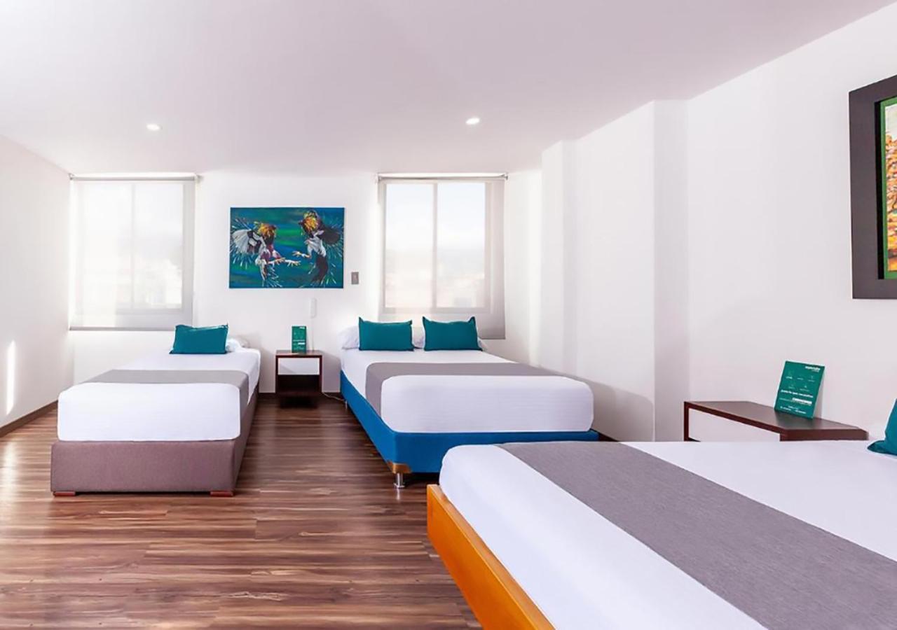 Hotel Basan Plaza Пасто Екстериор снимка