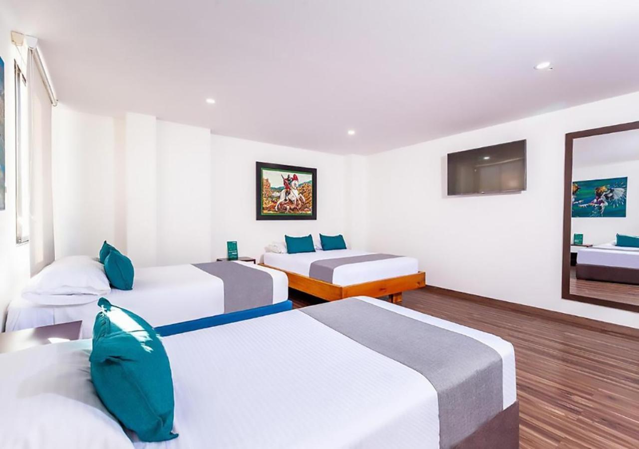 Hotel Basan Plaza Пасто Екстериор снимка